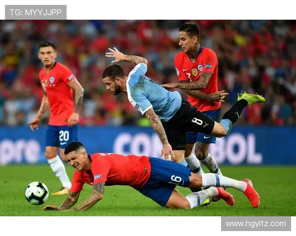 英亚体育足球：探索全球足球赛事的精彩瞬间与分析